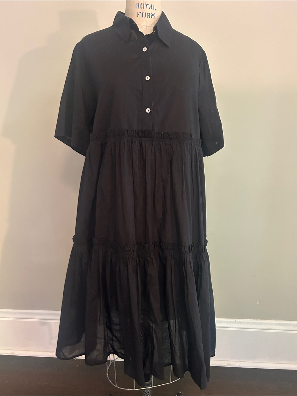 Women's Black Tiered Midi Shirt Dress